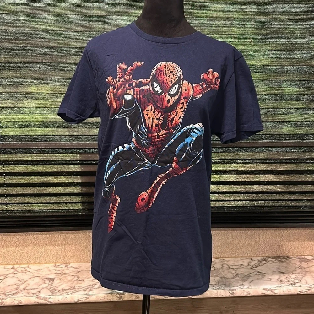 Marvel Boys Spiderman Navy Short Sleeve Crewneck Graphic Print‎ T-Shirt Medium
